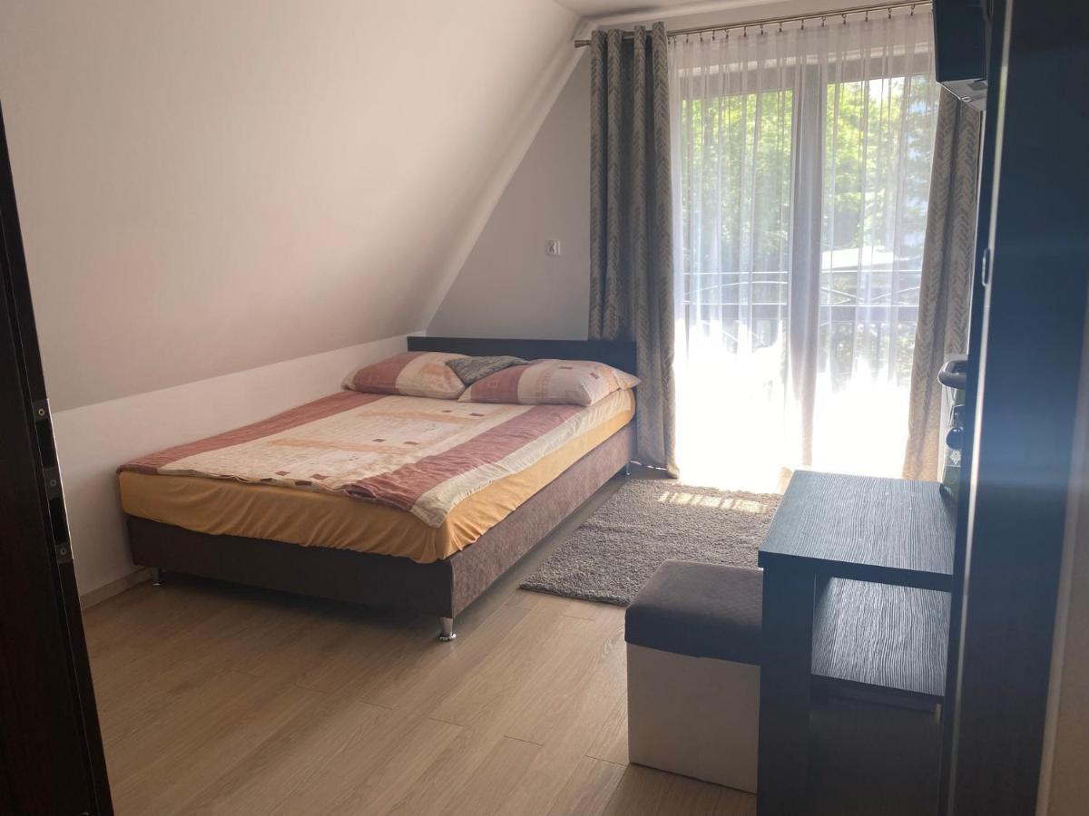 Pokoje Goscinne U Moniki Закопане Екстериор снимка